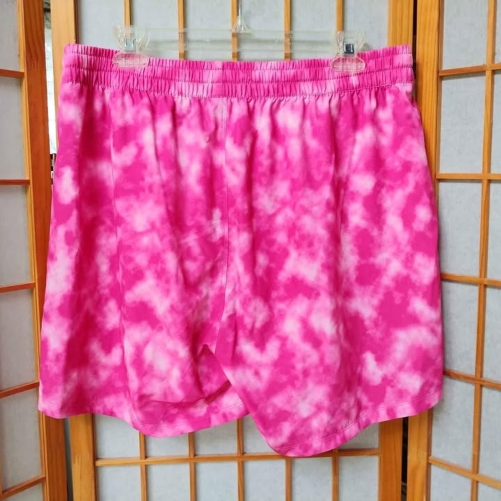 NWT XL Pink Athletic Shorts by LIV Outdoor Activewear UV 30+ - Picture 3 of 5